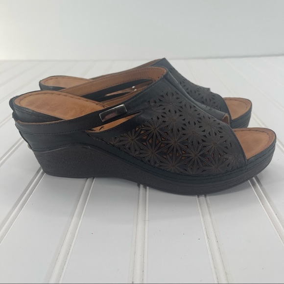 Bonavi | Shoes | Bonavi Black Floral Cutout Boho Leather Wedge Slides ...